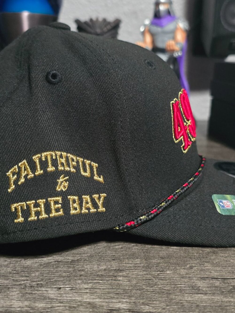49ers 2025 Rivalry Hat - Picture 3 of 5